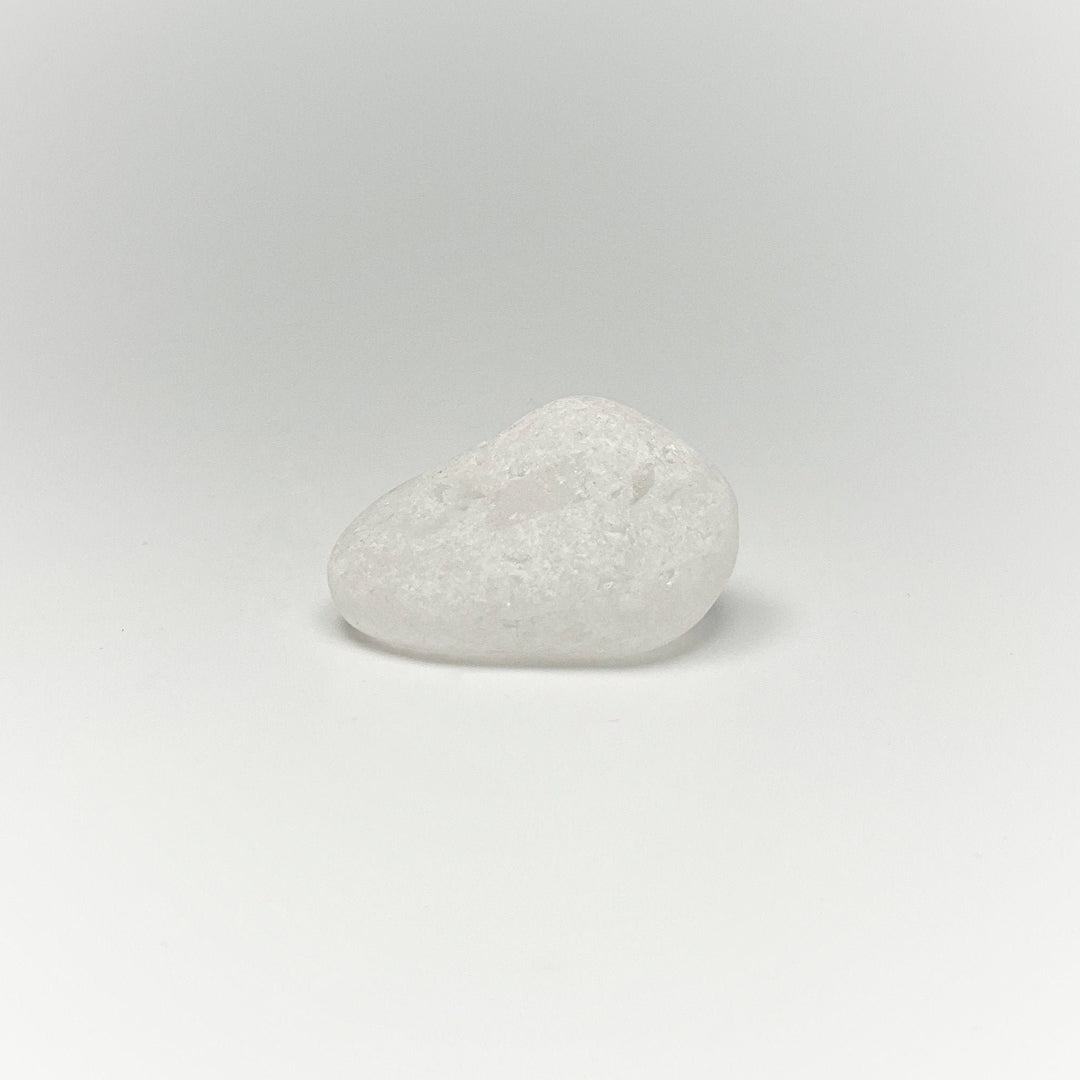 Quartz Ema Egg - Rocks and Gems Canada