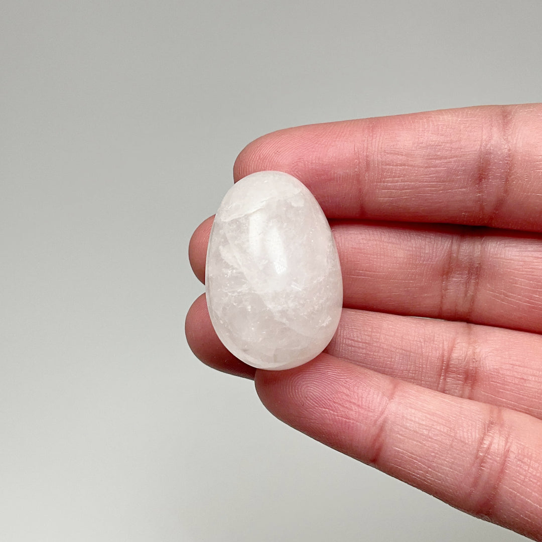 Milky Quartz Mini Egg - Rocks and Gems Canada