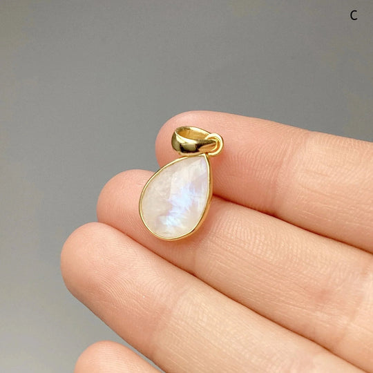 Rainbow Moonstone Gold Finish Pendant - Rocks and Gems Canada
