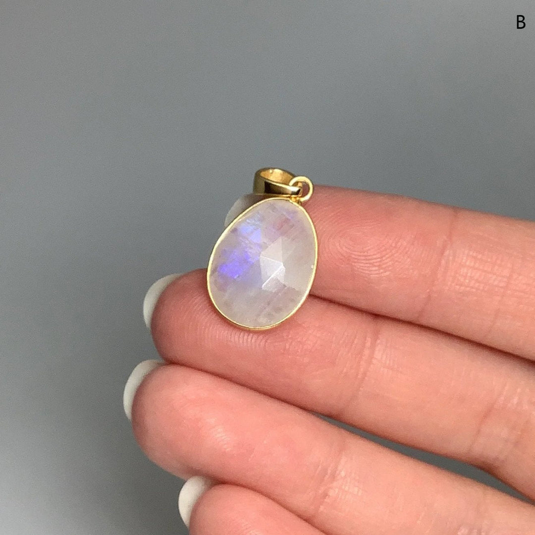 Rainbow Moonstone Gold Finish Pendant - Rocks and Gems Canada