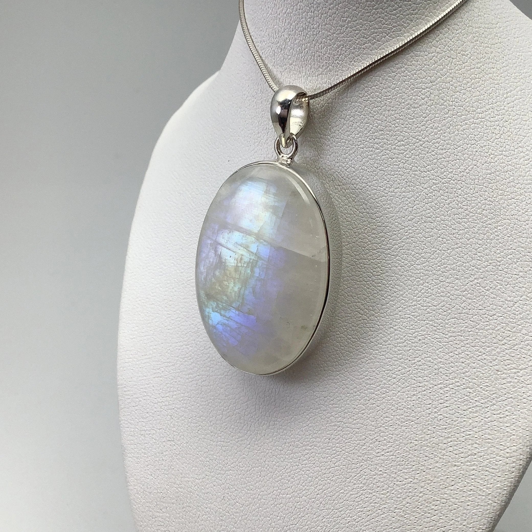 Rainbow Moonstone Pendant - Rocks and Gems Canada