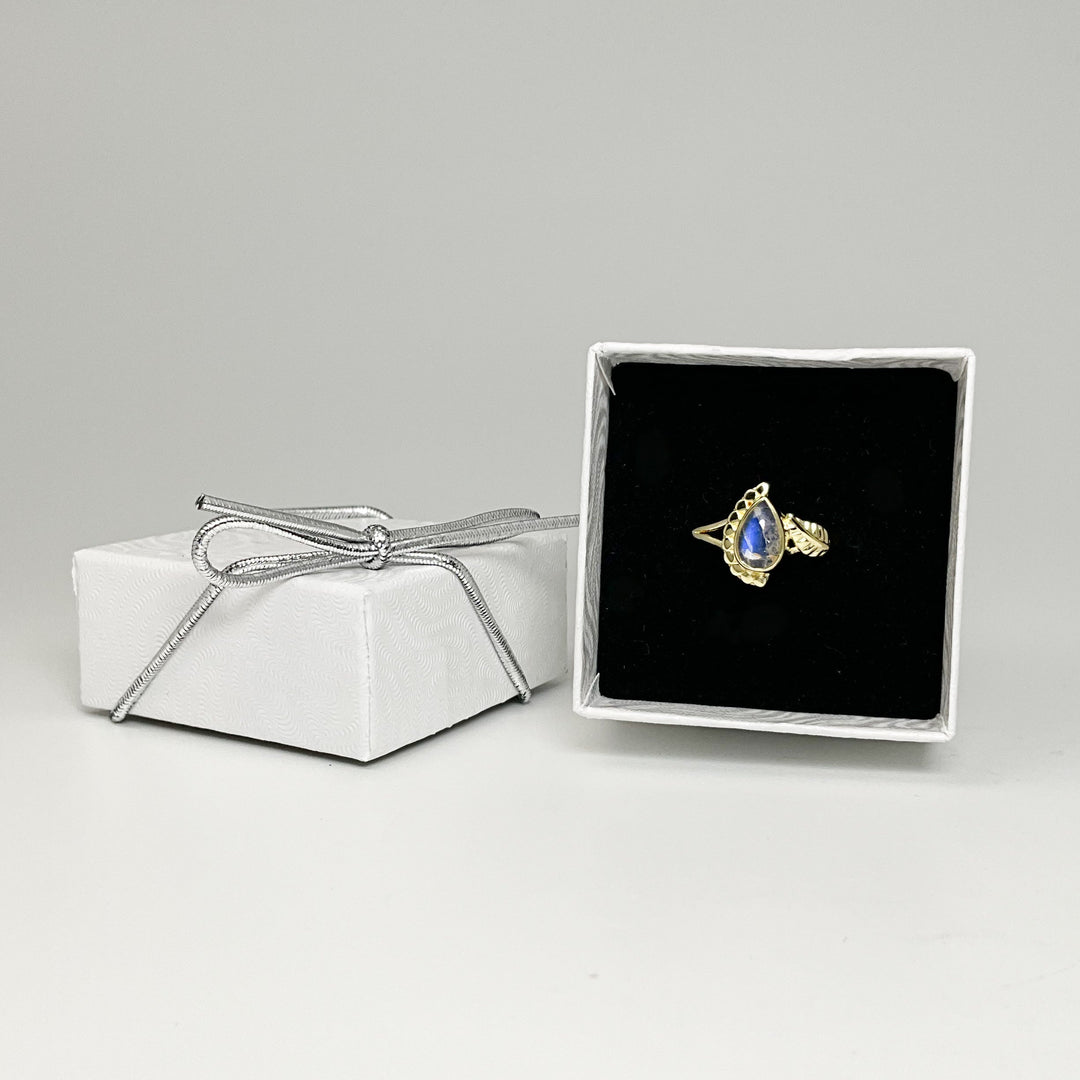 Rainbow Moonstone Ring - Rocks and Gems Canada