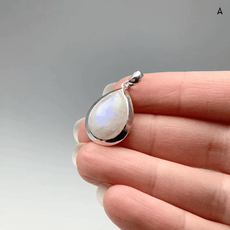Rainbow Moonstone Pendant - Rocks and Gems Canada