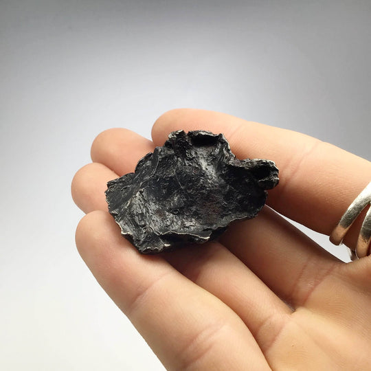 Sikhote-Alin Shrapnel Meteorite-Rocks and Gems Canada