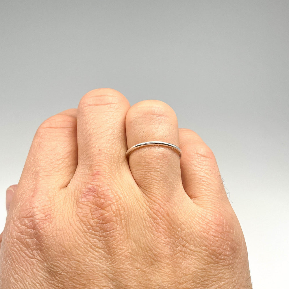 Sterling Silver Band Ring-Rocks and Gems Canada