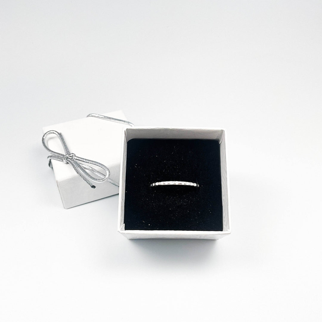 Sterling Silver Band Ring-Rocks and Gems Canada