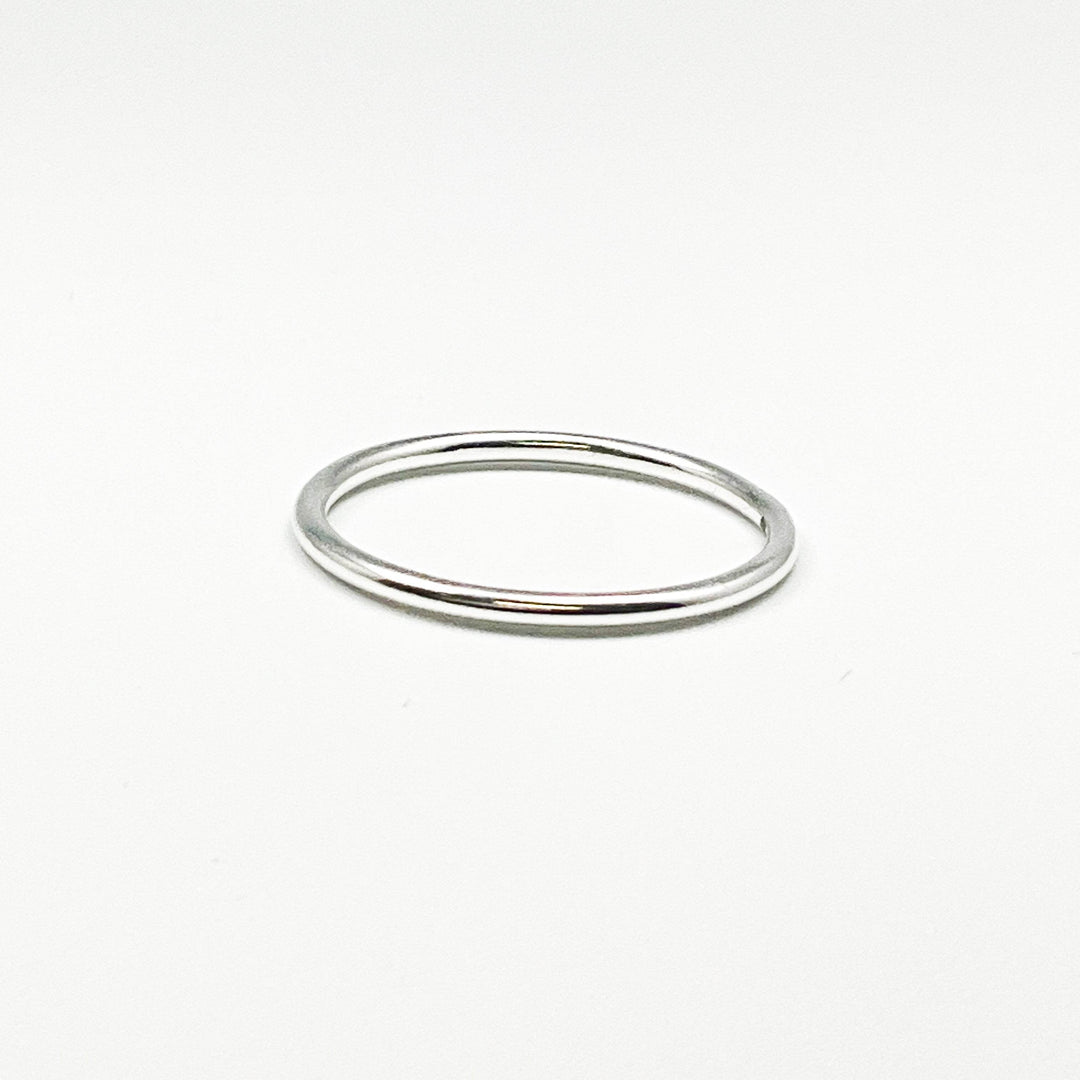 Sterling Silver Band Ring-Rocks and Gems Canada