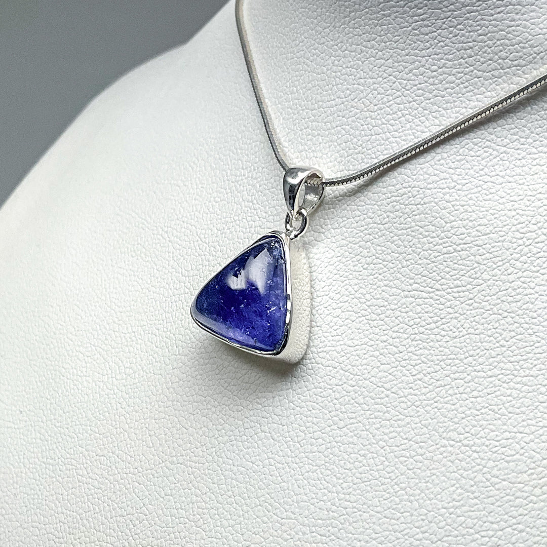 Tanzanite Pendant-Rocks and Gems Canada