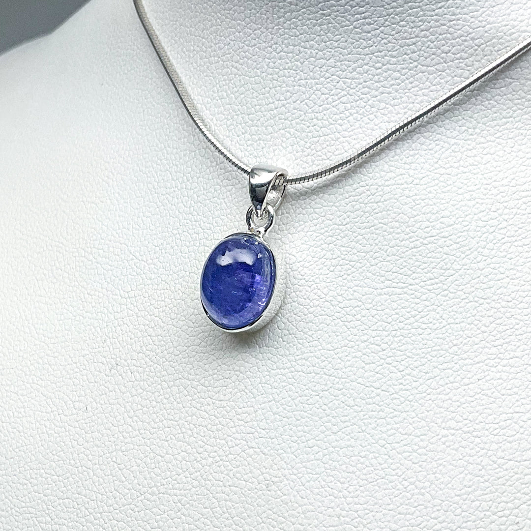Tanzanite Pendant-Rocks and Gems Canada