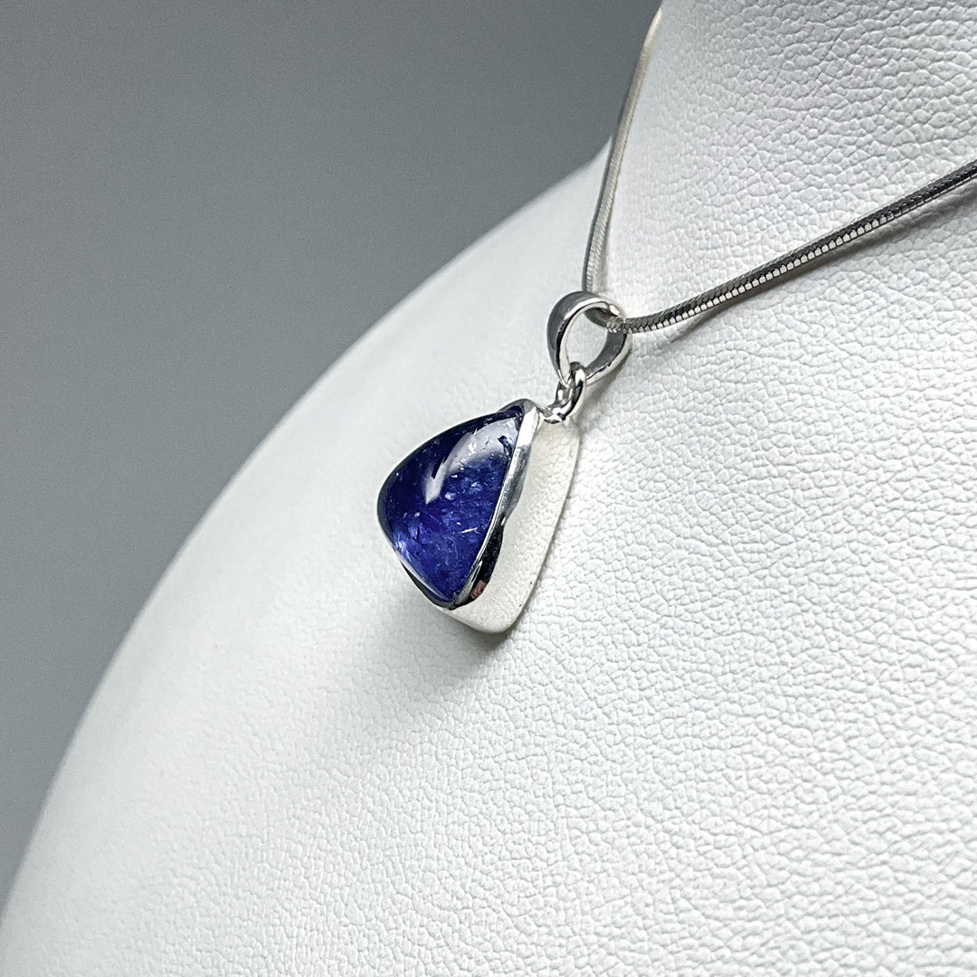Tanzanite Pendant-Rocks and Gems Canada
