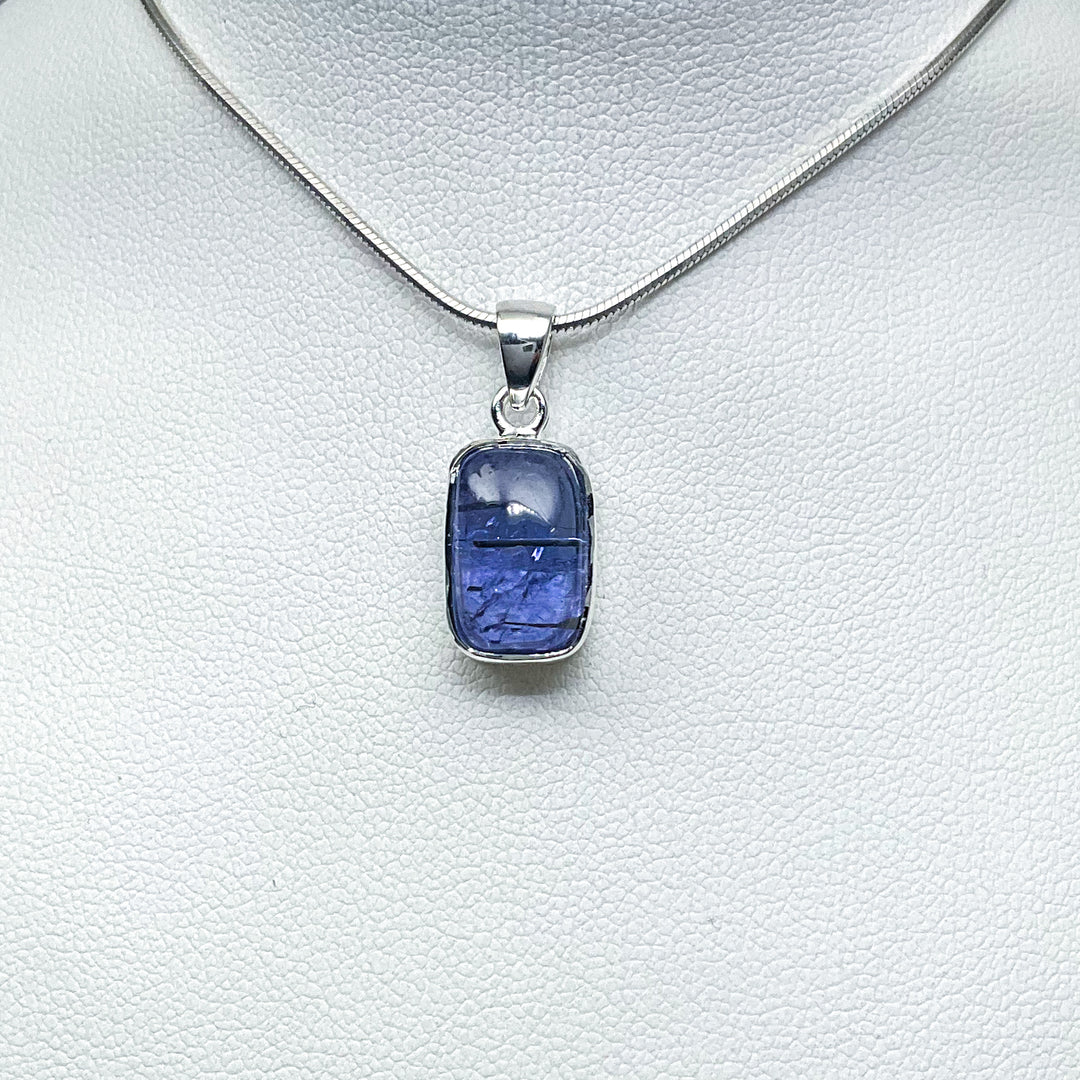 Tanzanite Pendant-Rocks and Gems Canada