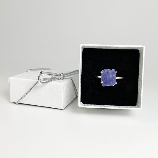 Tanzanite Ring-Rocks and Gems Canada
