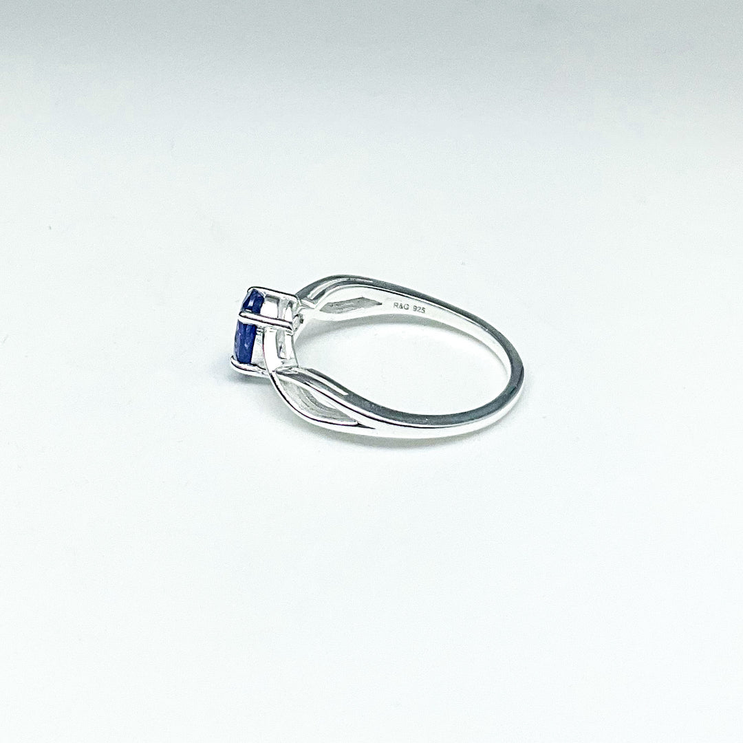 Tanzanite Ring-Rocks and Gems Canada