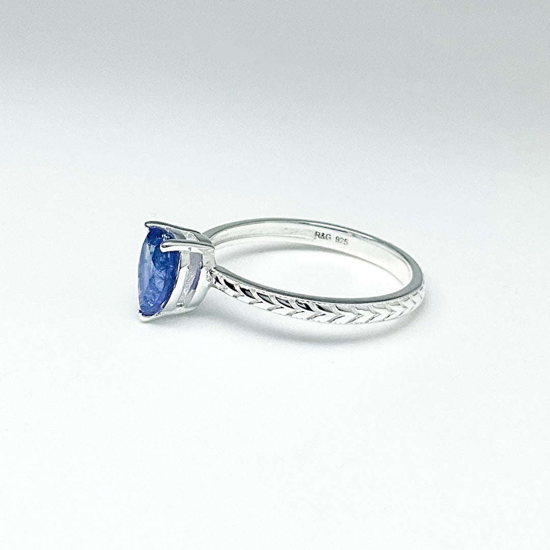 Tanzanite Ring-Rocks and Gems Canada