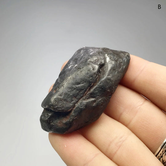 Uruacu Meteorite - Rocks and Gems Canada