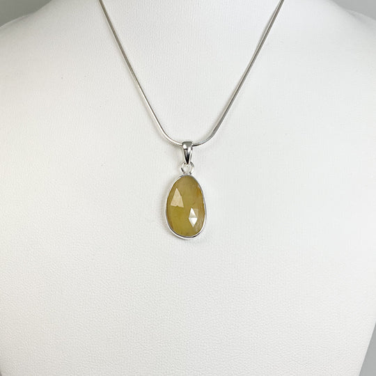 Fancy Sapphire Pendant - Rocks and Gems Canada