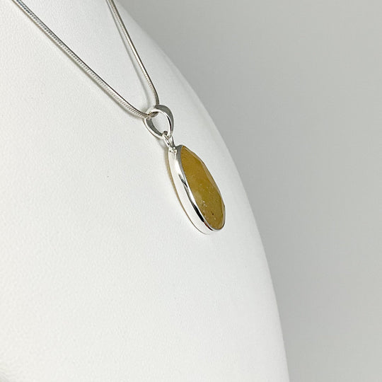 Fancy Sapphire Pendant - Rocks and Gems Canada