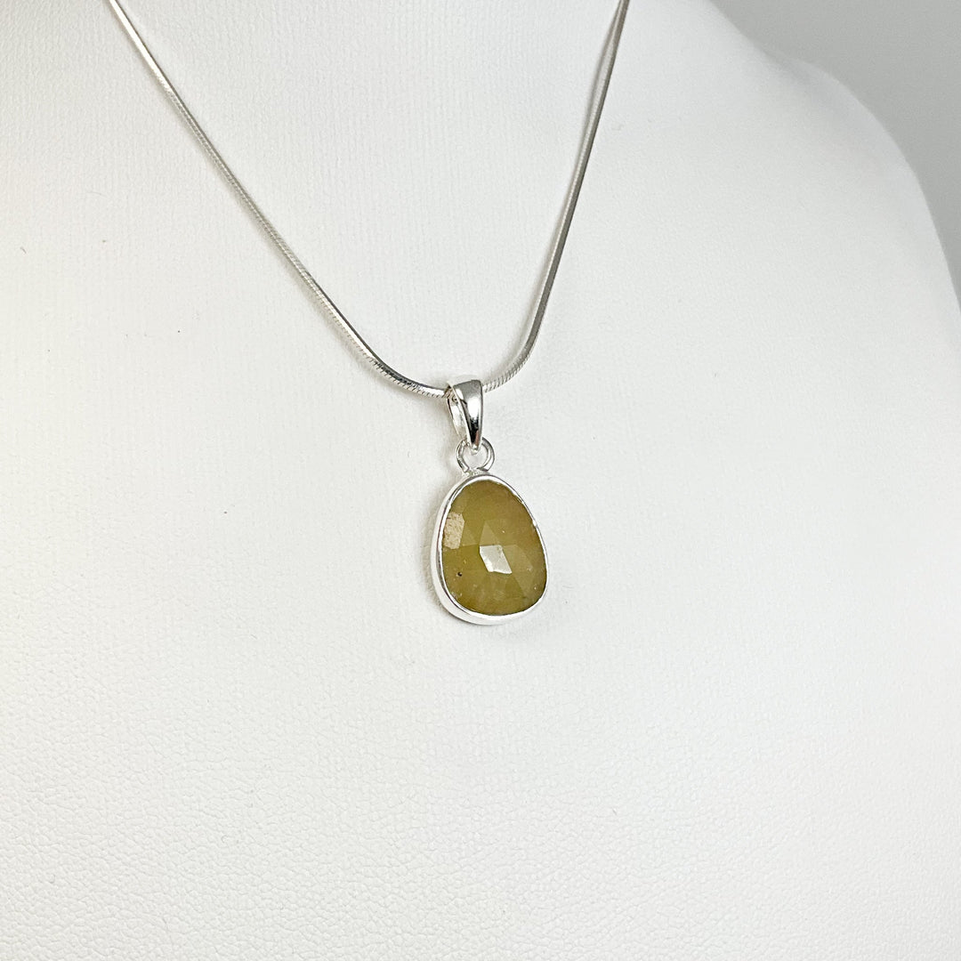 Fancy Sapphire Pendant - Rocks and Gems Canada