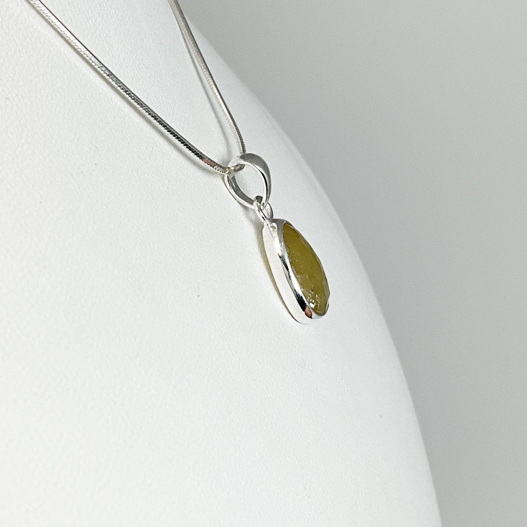 Fancy Sapphire Pendant - Rocks and Gems Canada