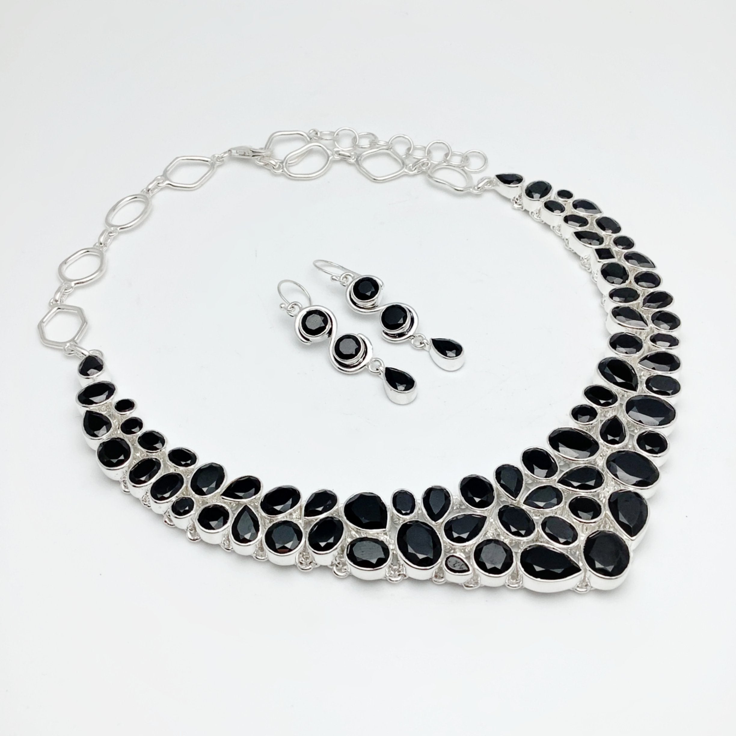 Black Onyx Earrings and Necklace Set - Rocks and Gems Canada