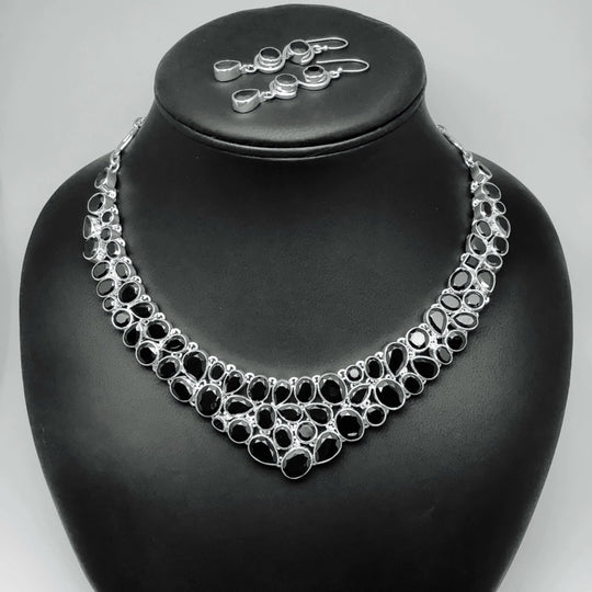 Black Onyx Earrings and Necklace Set - Rocks and Gems Canada