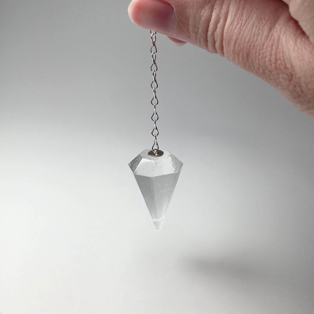 Quartz Pendulum - Rocks and Gems Canada