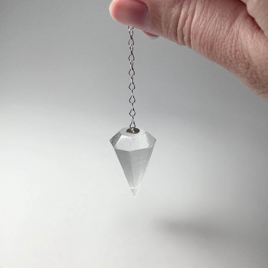 Quartz Pendulum - Rocks and Gems Canada
