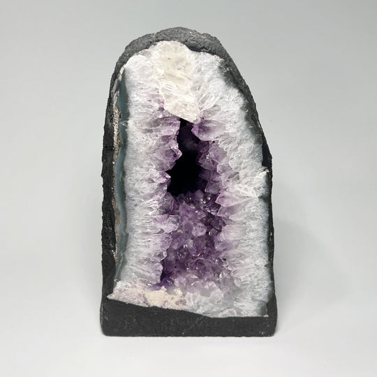 Amethyst Geode - Rocks and Gems Canada
