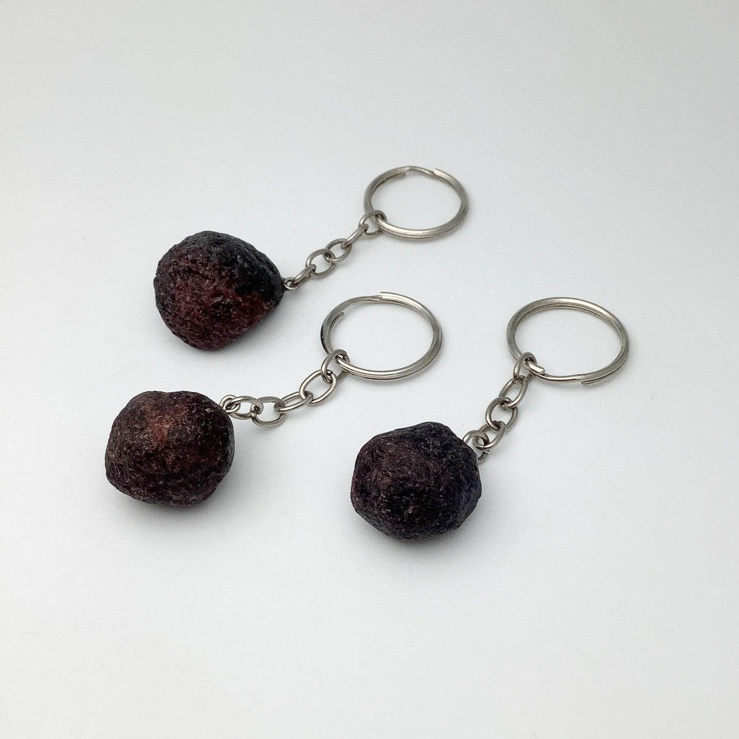 Rough Garnet Keychain - Rocks and Gems Canada