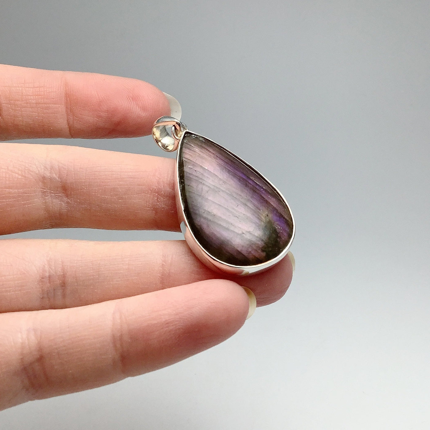 Purple Labradorite Pendant