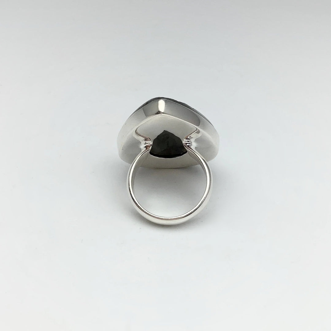 Labradorite Carved Ring - Rocks and Gems Canada