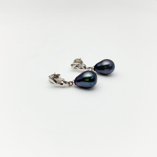 Tahitian Pearl and Cubic Zirconia Stud Earrings - Rocks and Gems Canada