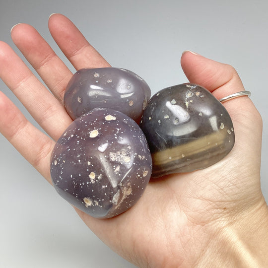 Enhydro Agate Tumble - Rocks and Gems Canada