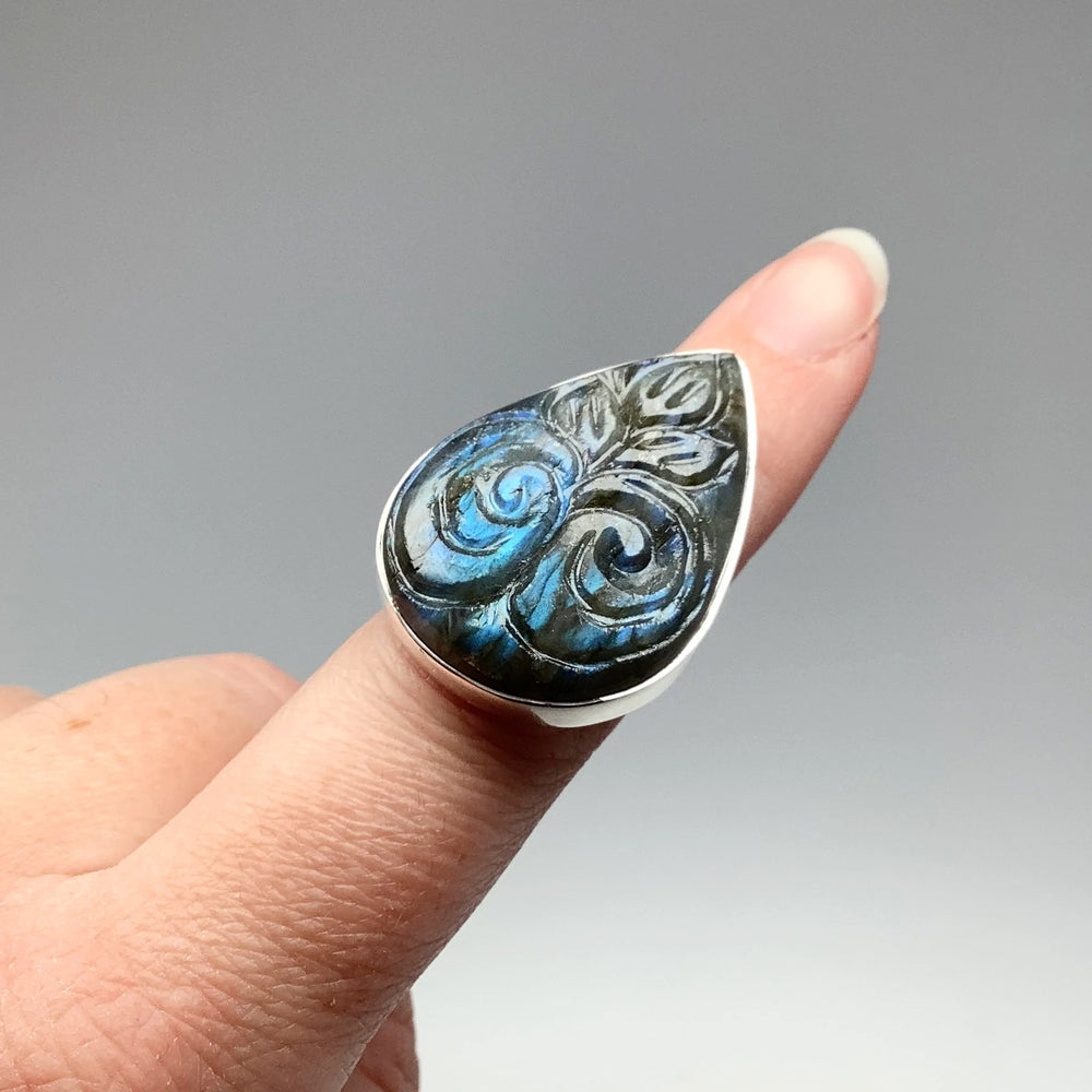 Labradorite Carved Ring - Rocks and Gems Canada