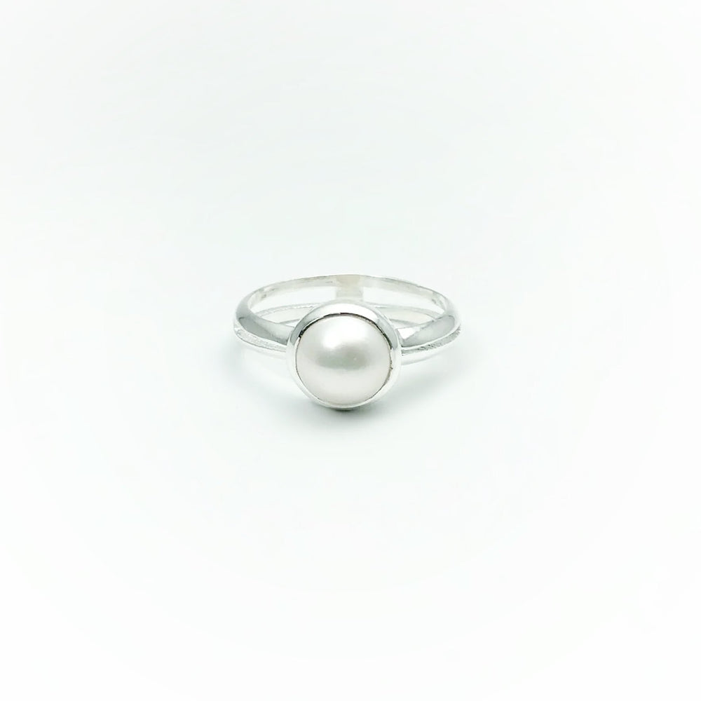 Freshwater Pearl Ring - Rocks and Gems Canada
