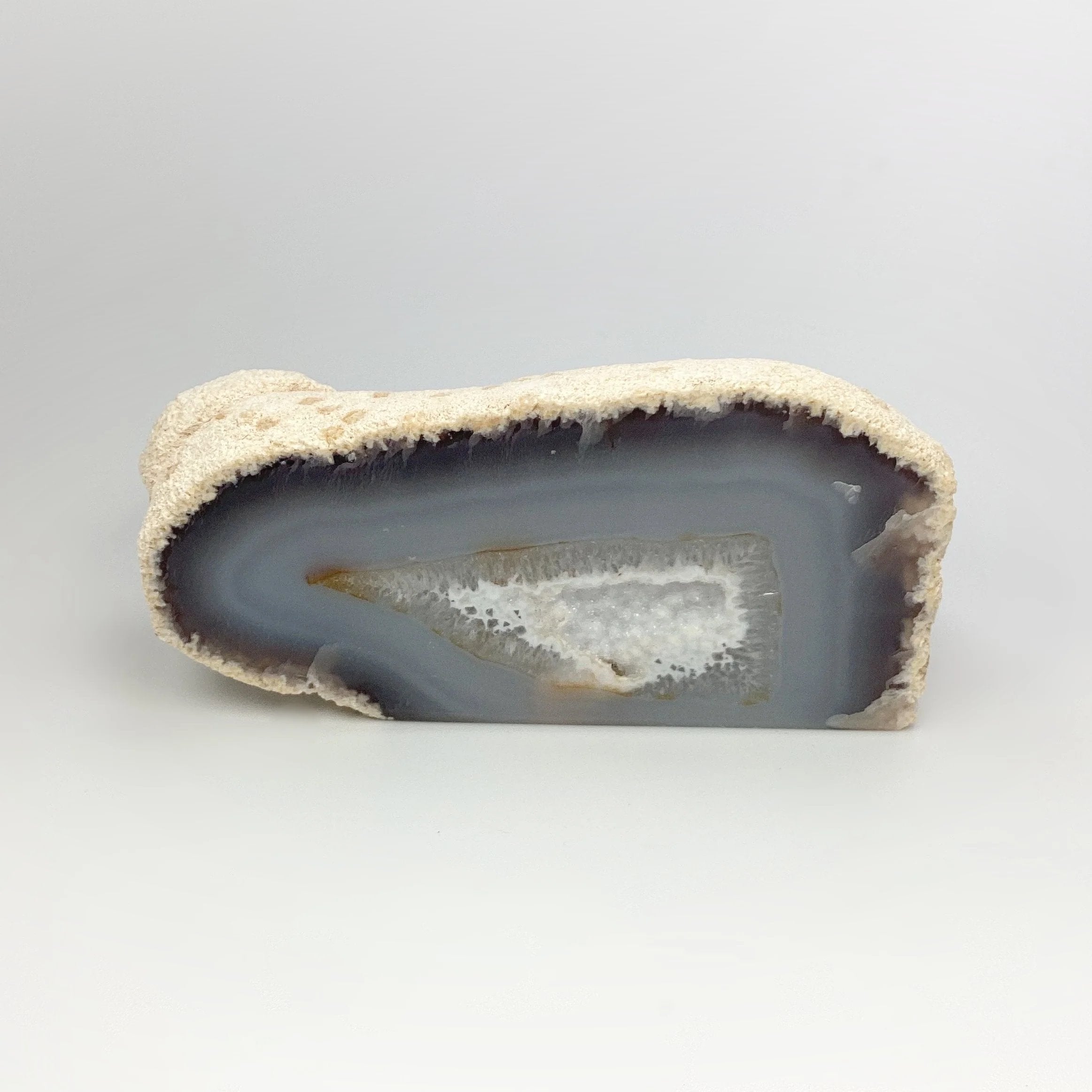 Natural Agate Geode - Rocks and Gems Canada