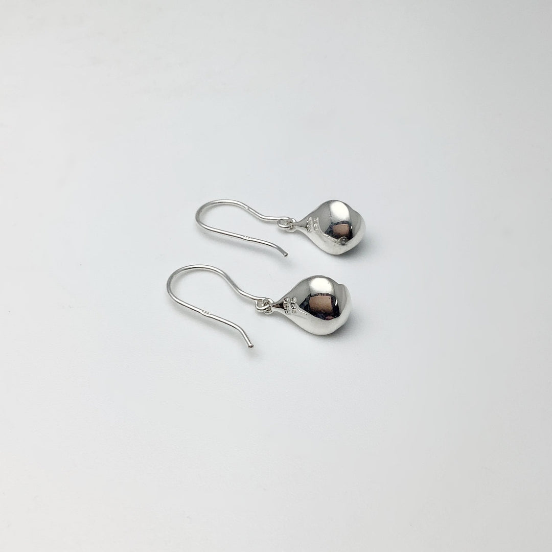 Tahitian Pearl Dangle Earrings - Rocks and Gems Canada