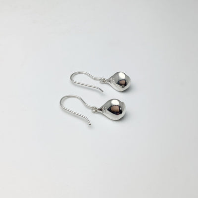 Tahitian Pearl Dangle Earrings