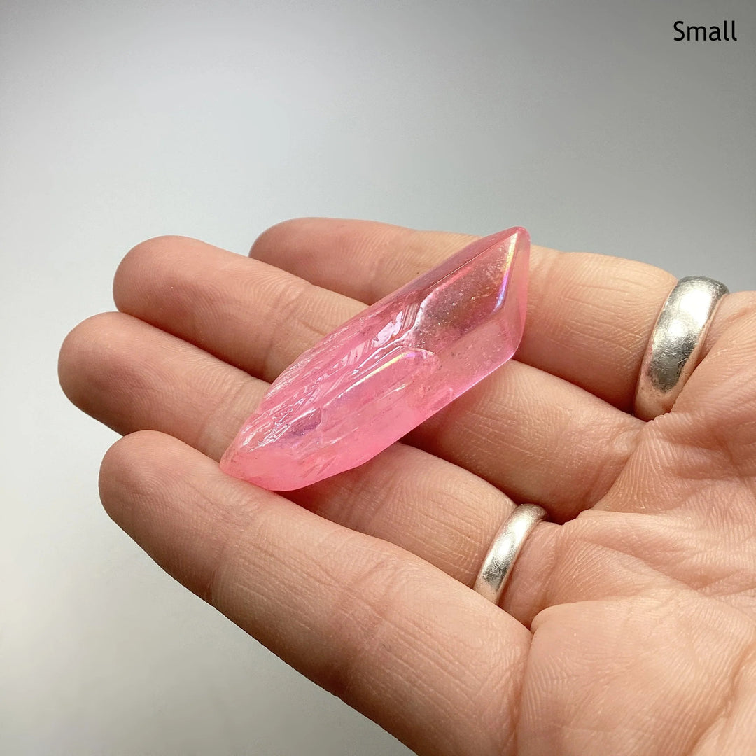 Bubblegum Quartz Point - Rocks and Gems Canada