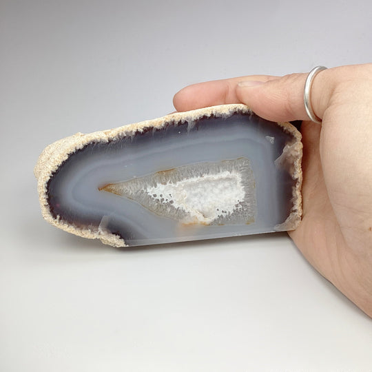 Natural Agate Geode - Rocks and Gems Canada