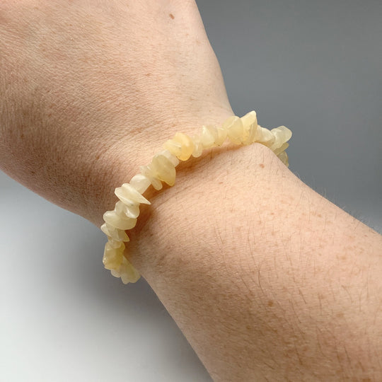 Aragonite Chip Beaded Bracelet - Rocks and Gems Canada