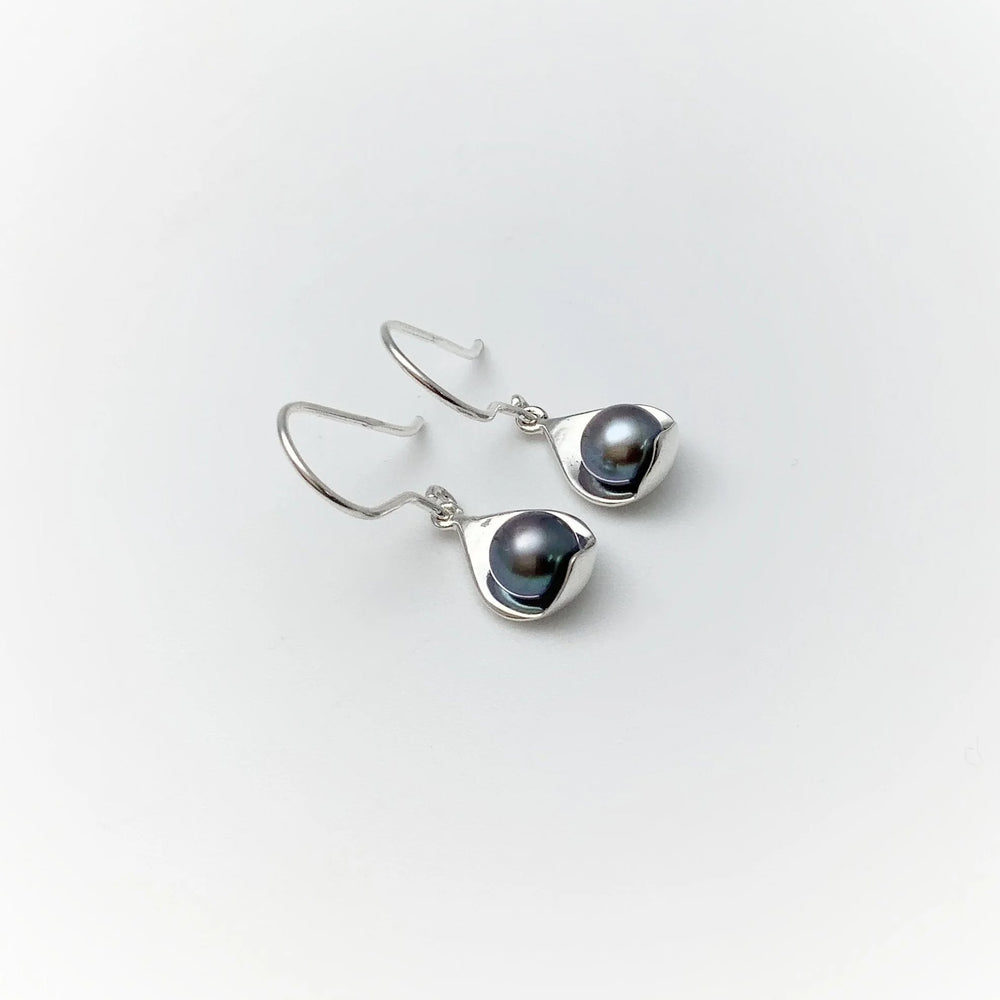 Tahitian Pearl Dangle Earrings - Rocks and Gems Canada