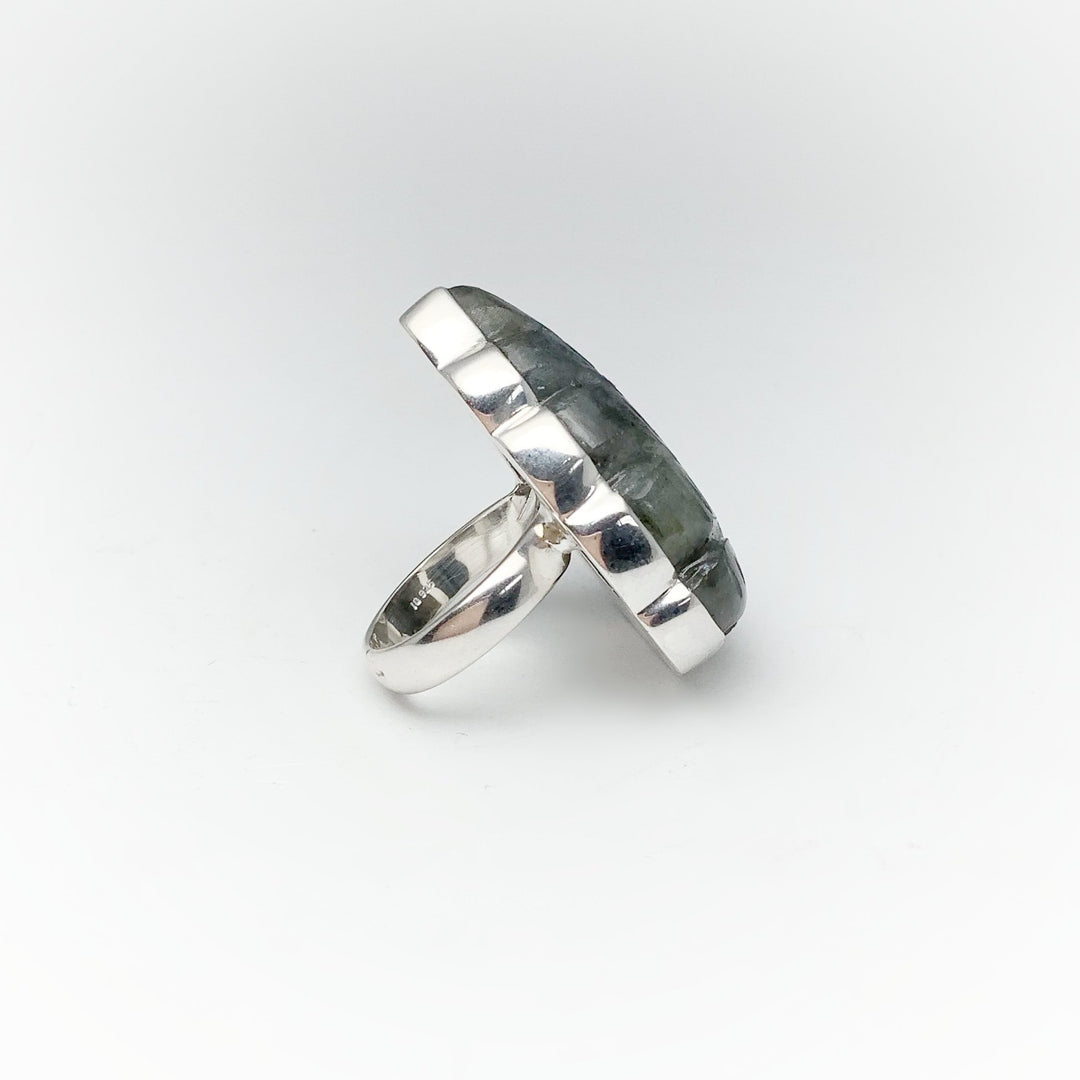 Labradorite Carved Ring - Rocks and Gems Canada