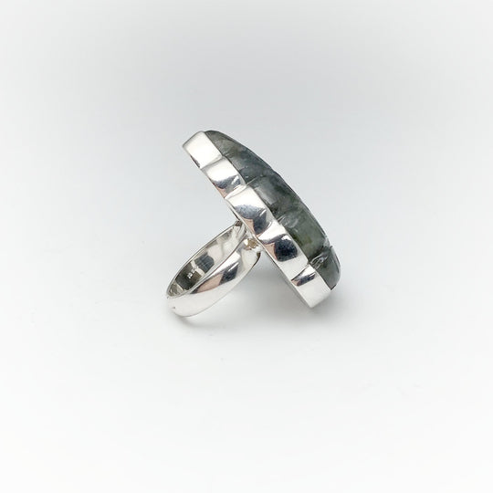 Labradorite Carved Ring - Rocks and Gems Canada