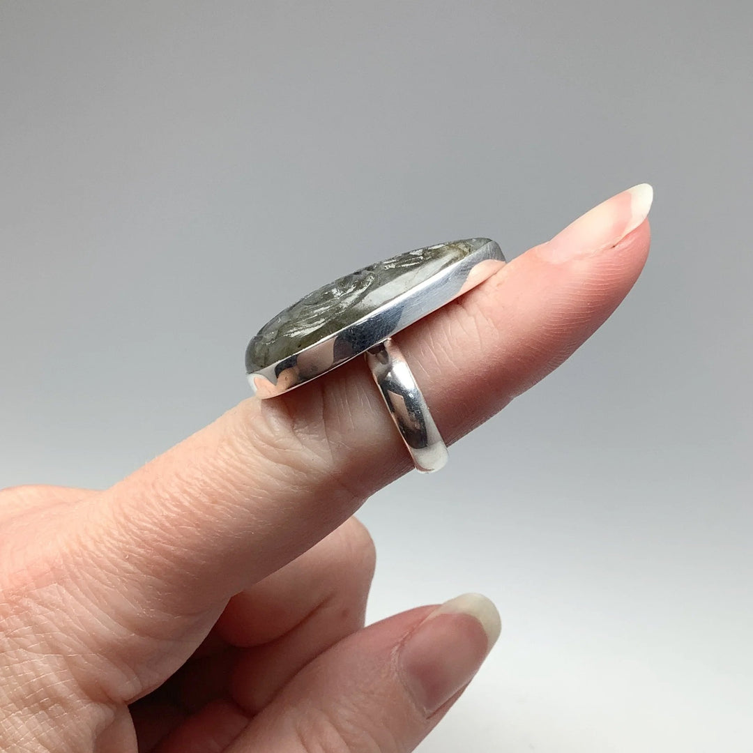 Labradorite Carved Ring - Rocks and Gems Canada