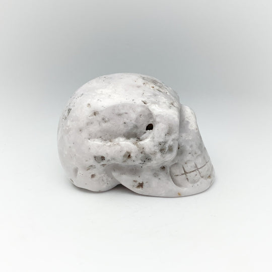 Carved Agate Skull - Rocks and Gems Canada
