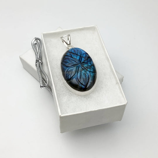 Labradorite Carved Flower Pendant - Rocks and Gems Canada
