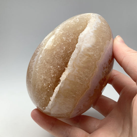 Agate Geode Egg - Rocks and Gems Canada