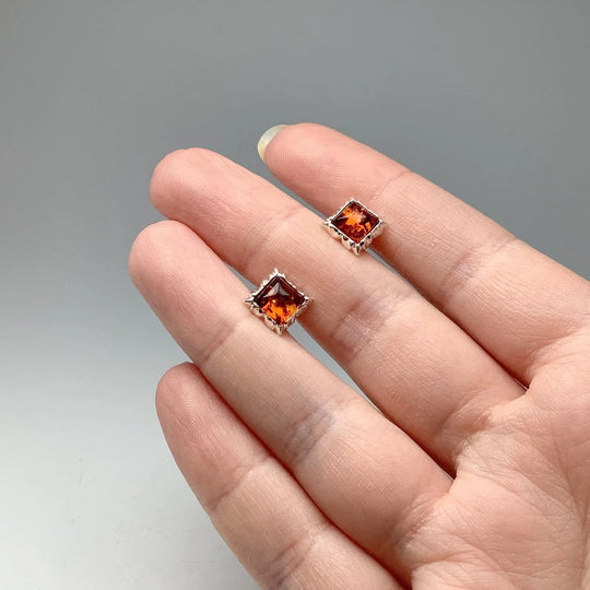 Cognac Amber Stud Earrings - Rocks and Gems Canada