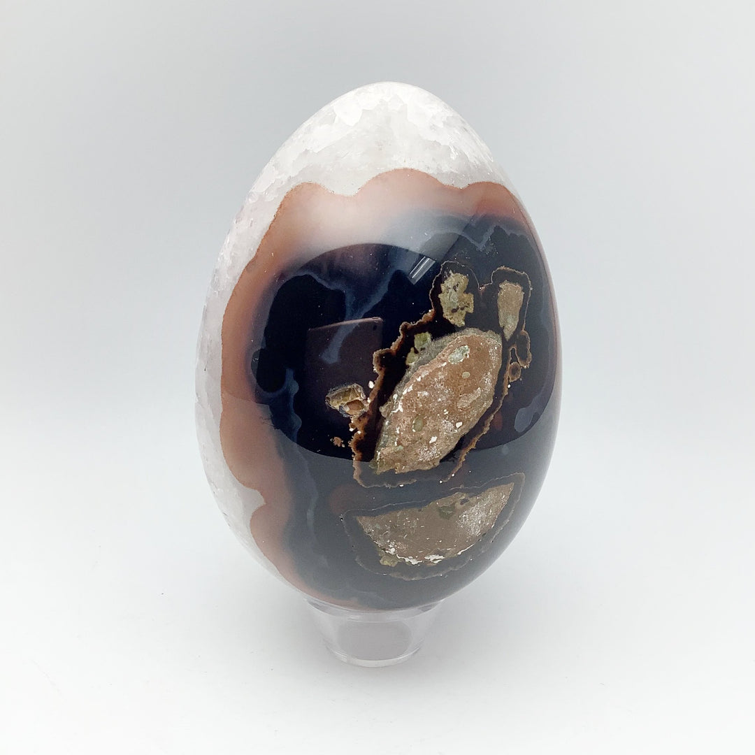 Agate Geode Egg - Rocks and Gems Canada